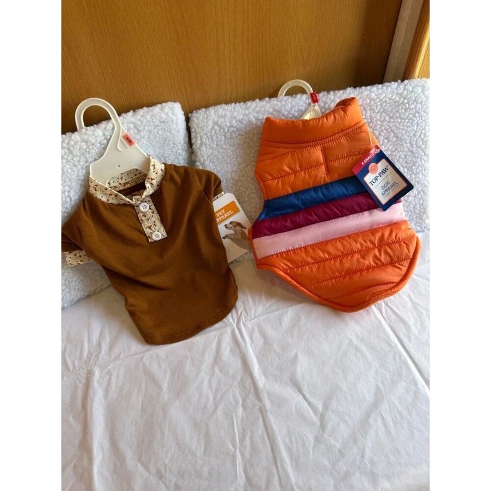 2 Dog Outfits XS New With Tags Top Paw & Kensington